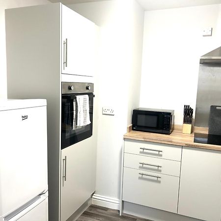 Cosy Two Bedroom Apartment Бішоп-Окленд Екстер'єр фото