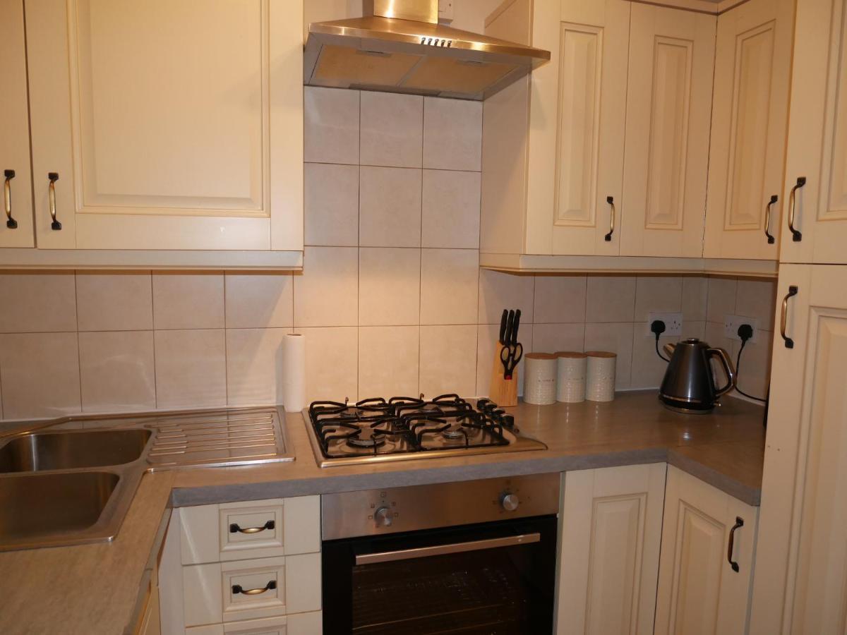 Cosy Two Bedroom Apartment Бішоп-Окленд Екстер'єр фото